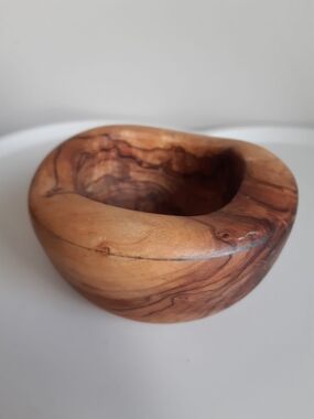 Hand-Carved Wooden Bowl - Heavy Natural Brown Olivewood